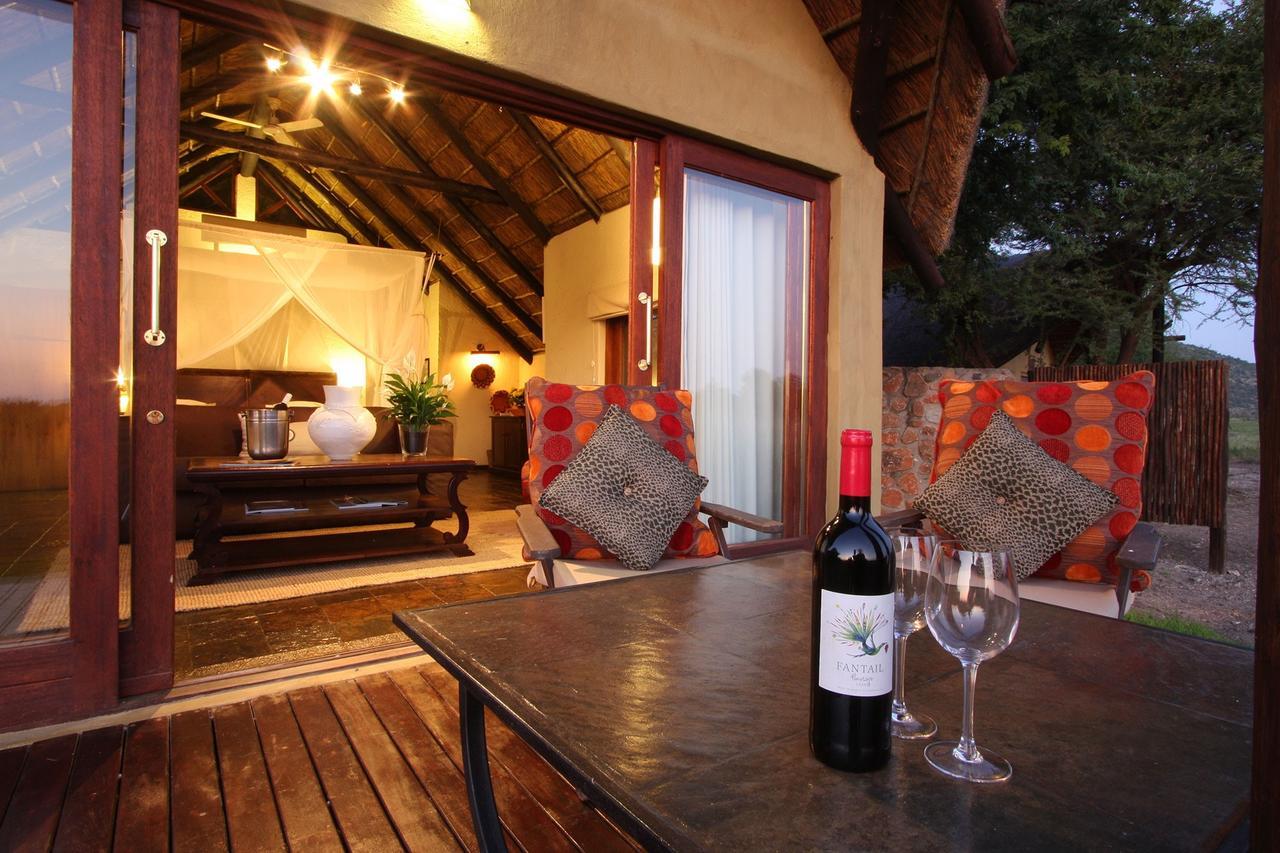 Tau Game Lodge Madikwe Game Reserve Eksteriør billede
