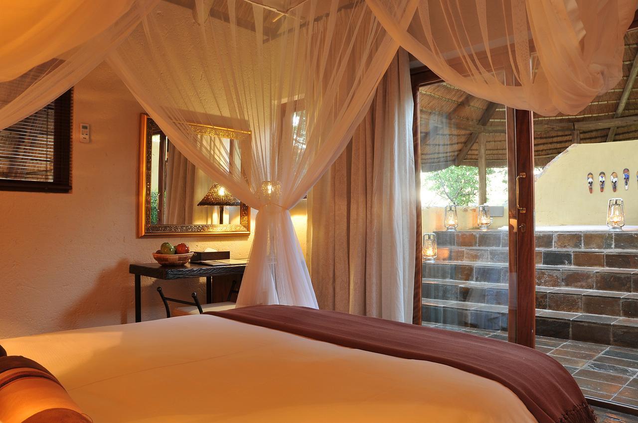 Tau Game Lodge Madikwe Game Reserve Eksteriør billede