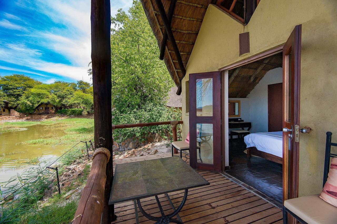 Tau Game Lodge Madikwe Game Reserve Eksteriør billede